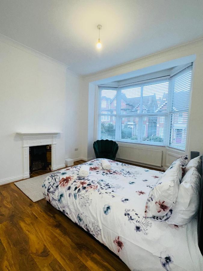 Newly Refurbished Two Bedrooms Flat St Leonards-on-Sea Exterior foto